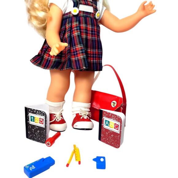 16" 2004 Terri Lee "School Days Playset" W/School Bag, 2 Books & Pencil Set - Picture 6 of 11